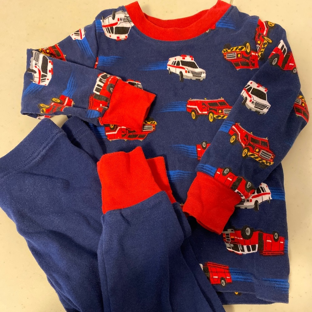 Fire truck pyjama set - Picture 1 of 2